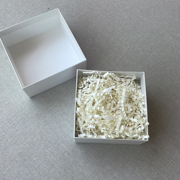 Mikimoto box - Picture 3 of 5